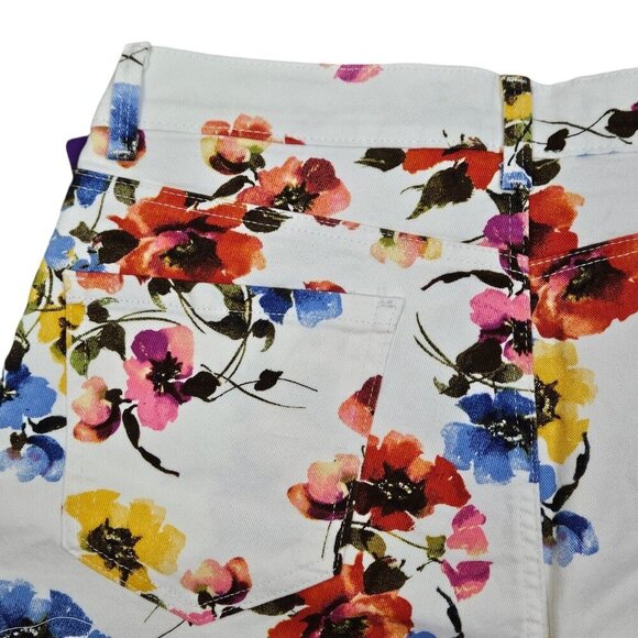 Gloria Vanderbilt "Amanda" White Floral Print Denim Shorts High Rise Size 14 New - Picture 11 of 12